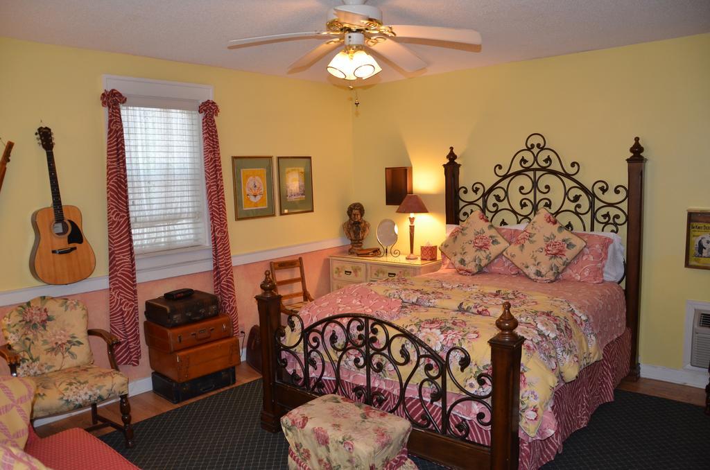 Garden Walk Inn Lookout Mountain Buitenkant foto